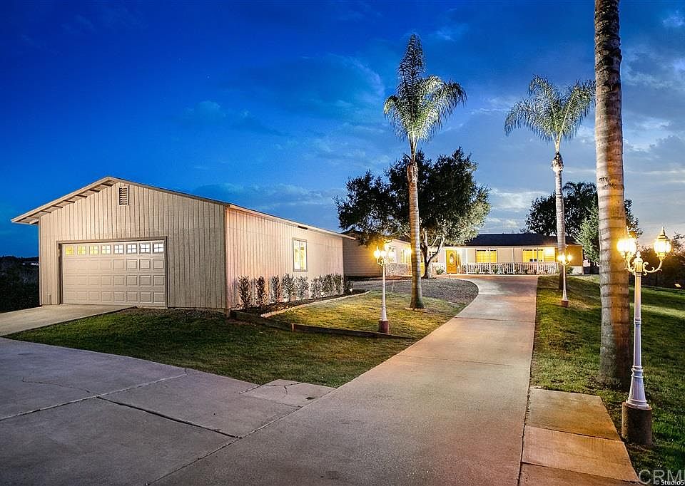1st image of 12025 Mesa Verde Dr
