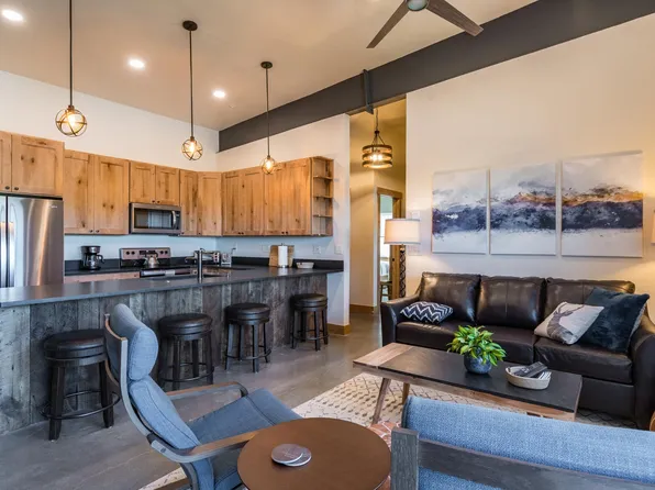2575 Copper Ridge Dr #204, Steamboat Springs, CO 80487