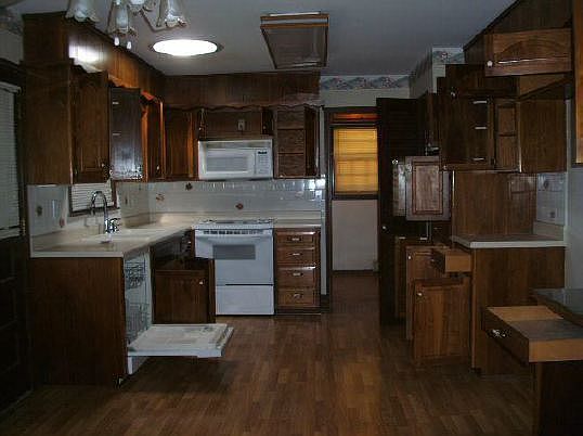 5th image of 4312 S Cromwell Dr