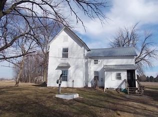 20140 Luther Rd, Sterling, IL 61081