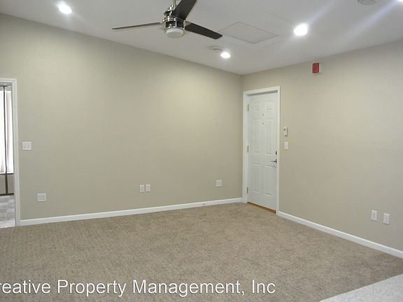 5th image of 24 1st St NE APT 3