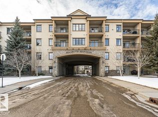 160 Magrath Rd NW #302, Edmonton, AB T6R3T7