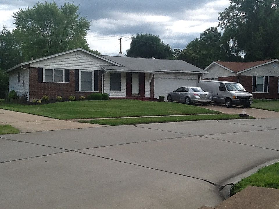 1st image of 2565 Bradwell Dr