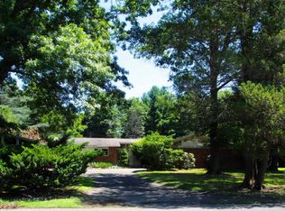 8 Taylor Way, Washington Crossing, PA 18977