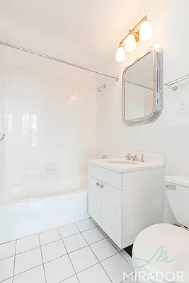Rented by Mirador Real Estate | media 5