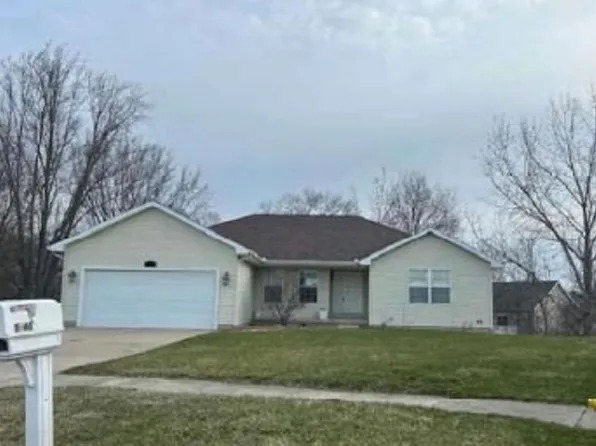 8340 Ironstone Ave, Jenison, MI 49428