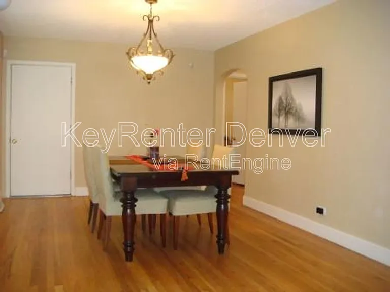 1540 N Zenobia St — Photo 4