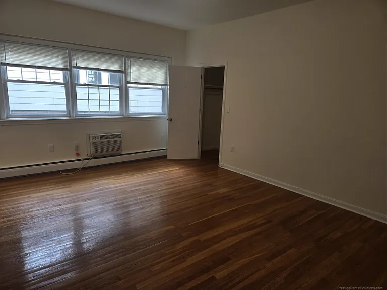 2019 Commonwealth Ave #23 — Photo 2