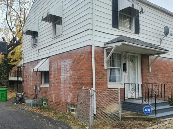 1553 E 256th St, Euclid, OH 44132