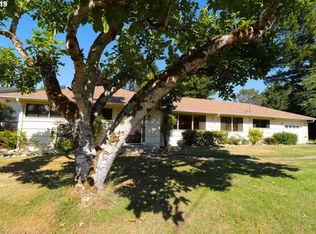 744 River Bend Rd, Roseburg, OR 97471