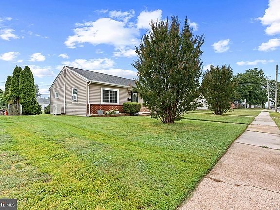 2nd image of 66 Chesterfield Dr