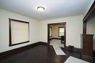 5th image of 1025 N Park St