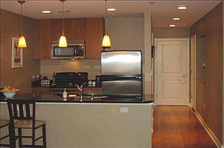 2nd image of 1200 Main St APT 907