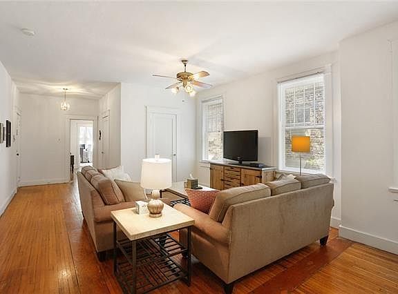 5th image of 806 Audubon St APT B