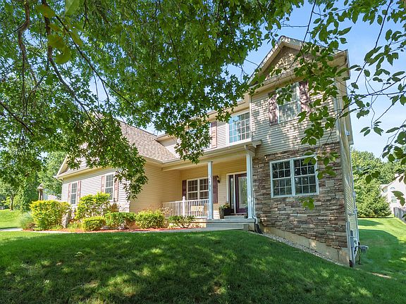 3rd image of 6891 Shallowford Way