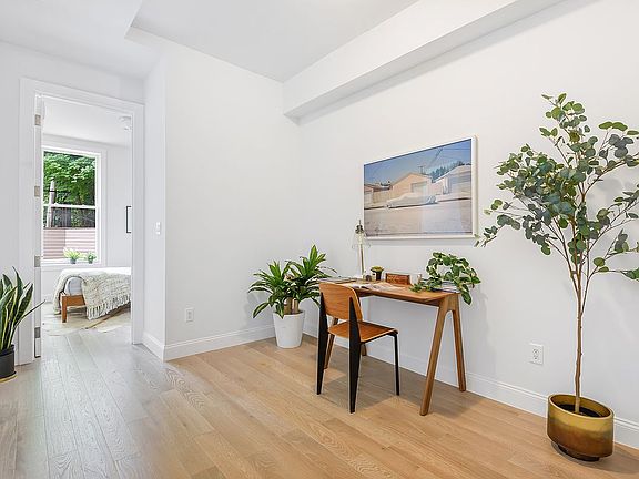 5th image of 467 Tompkins Ave #1