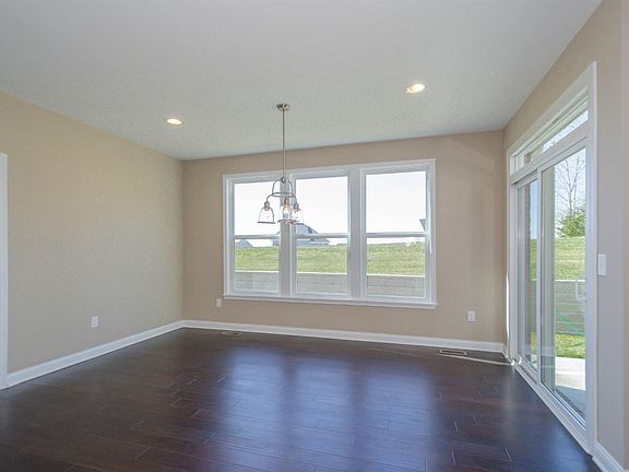 4th image of 4415 E Observatory