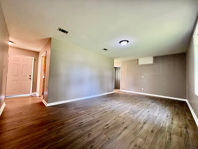 1005 Ridgewood Dr — Photo 19