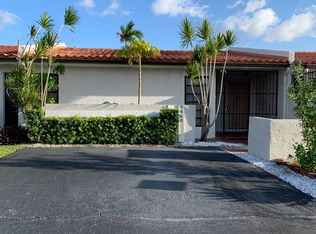 9460 SW 4th Ln, Miami, FL 33174