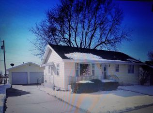 541 South Ave, Gretna, NE 68028