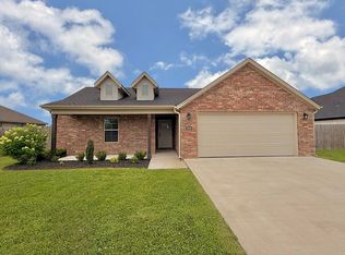 904 Maple View St, Springdale, AR 72762