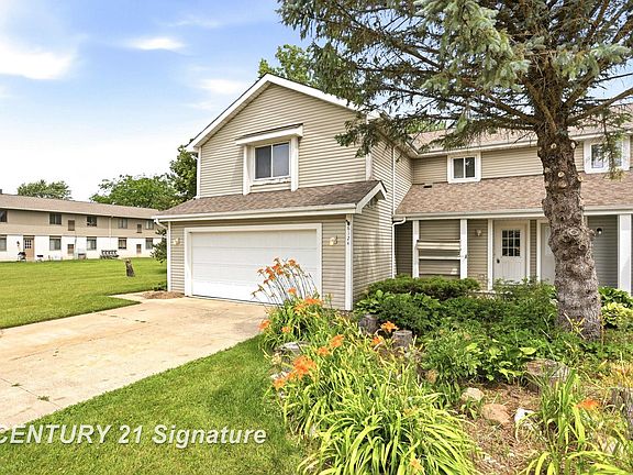 3rd image of 6124 Normandy Dr