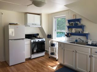 72 North St #B, Winooski, VT 05404