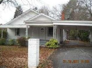 521 Wildwood Dr, Spartanburg, SC 29306