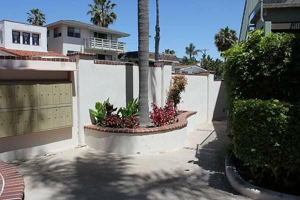 2nd image of 315 Avenida Granada APT 6