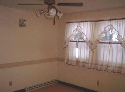2nd image of 22 Hamlin Rd