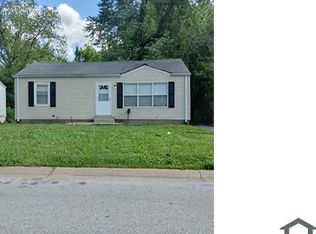 844 Carson Rd, Saint Louis, MO 63135