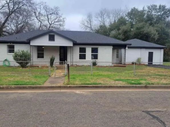 2714 N Tenneha Ave, Tyler, TX 75702