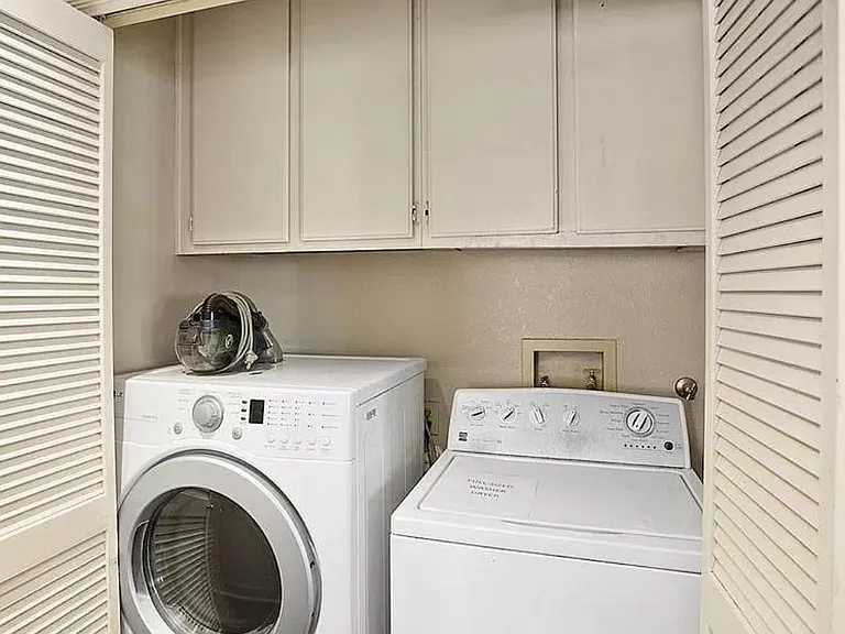 7225 Calabria Ct #91 — Photo 4