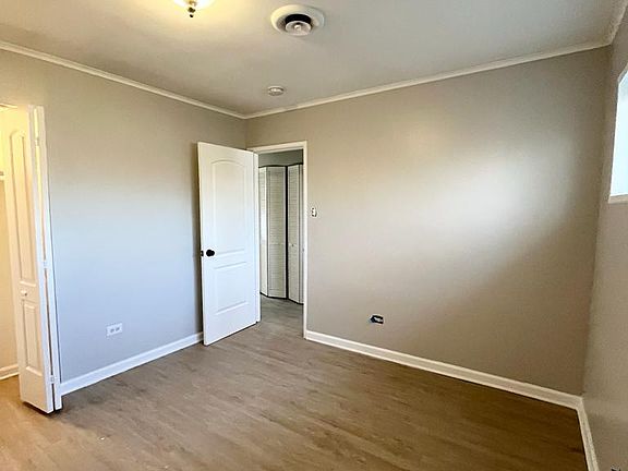 5th image of 16437 Belleplaine Dr