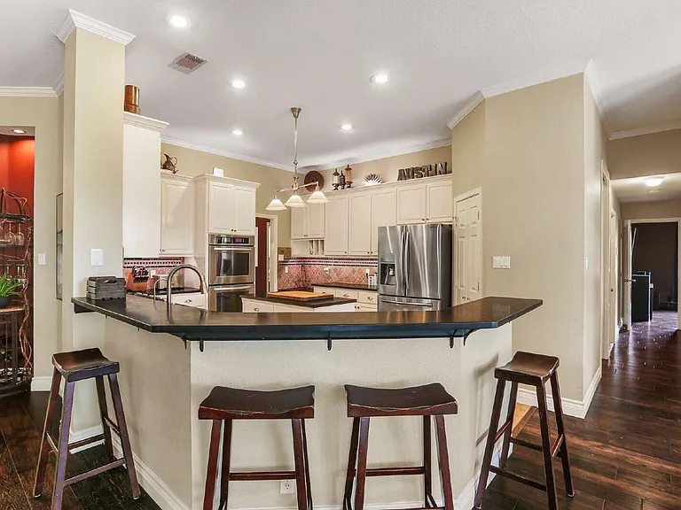 5609 Painted Valley Dr — Photo 13
