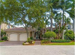 1109 Pelican Ln, Hollywood, FL 33019