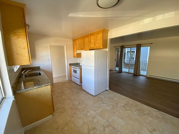 2nd image of 630 Prospect St #7