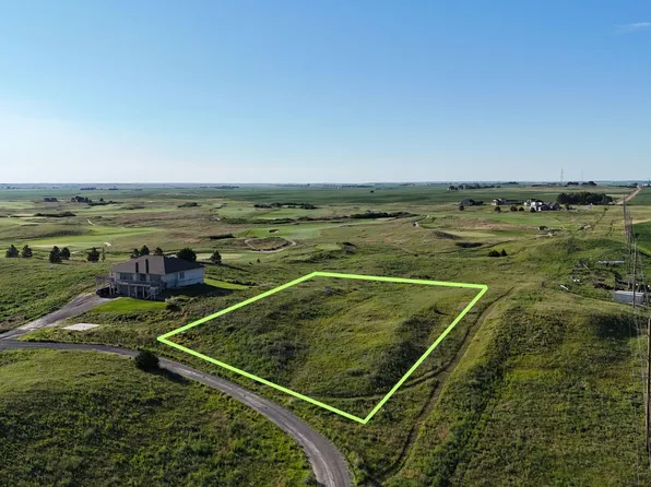22 Birdie Ln, Gothenburg, NE 69138