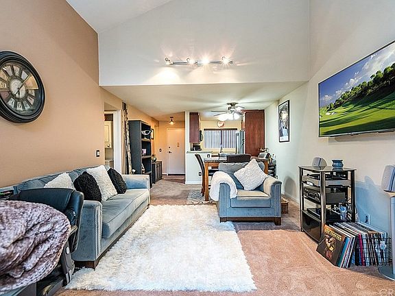 2nd image of 5545 Canoga Ave APT 319