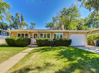 105 N Prindle Ave, Arlington Heights, IL