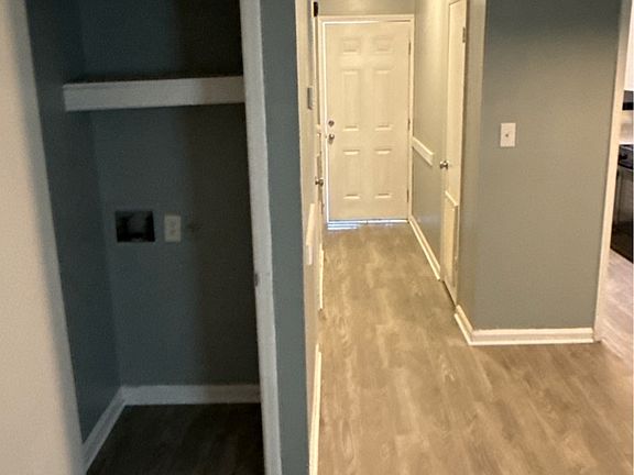 5th image of 111 Aqua Ct