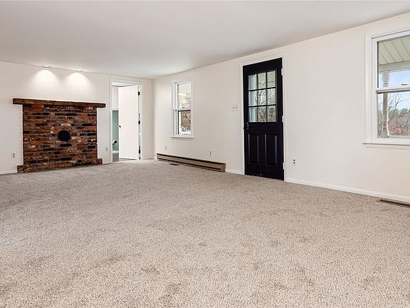 4th image of 95 Sletzer Dr