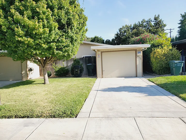 4331 Zephyr Way — Photo 1