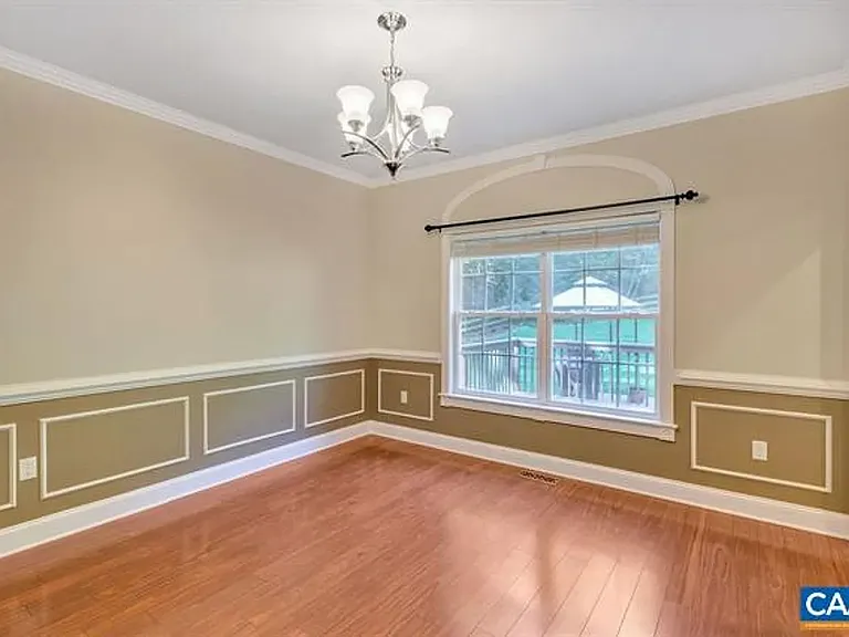 991 Carodon Dr — Photo 13