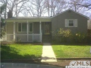 42 Cedar St, Manahawkin, NJ 08050