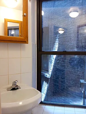 Rented by Authentic Realty | media 15