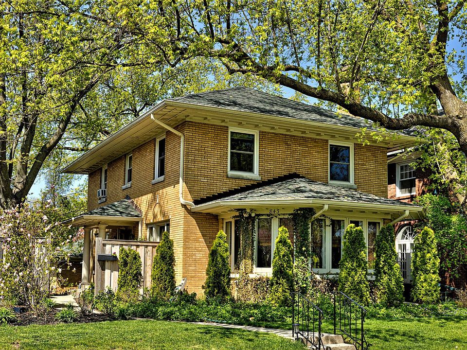 1st image of 843 N Oak Park Ave