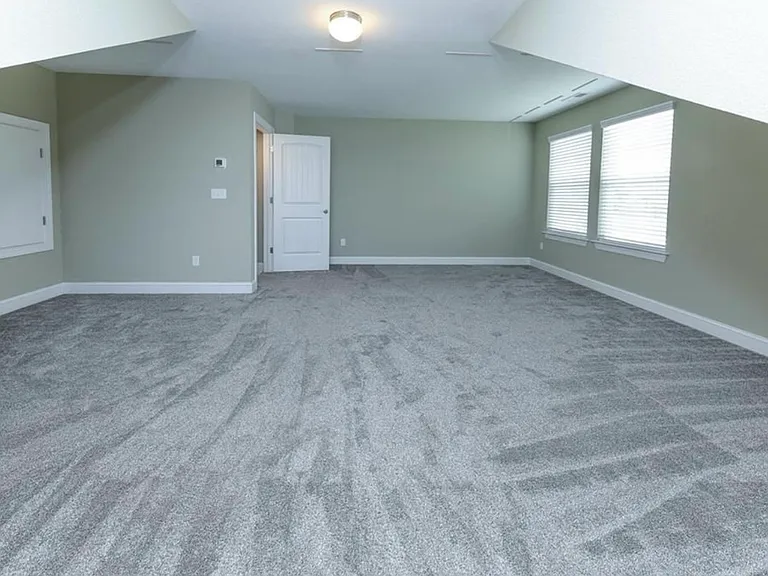 111 Holly Ridge Dr — Photo 15