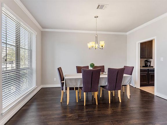 5th image of 10402 Paige Pointe Cir