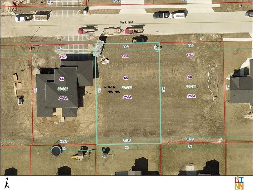 2nd image of 1750 Parkland Dr